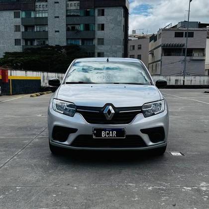 RENAULT LOGAN 1.0 12V SCE FLEX ZEN MANUAL RENAULT LOGAN 1.0 12V SCE FLEX ZEN MANUAL